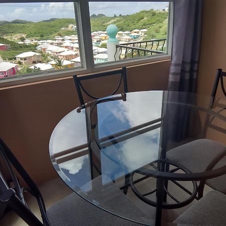 Zeus Estate Guesthouse St. John's Екстер'єр фото